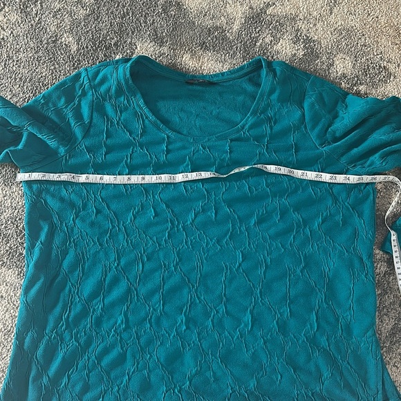 Simply Vera Vera Wang Relaxed Green and Blue Blouse - Picture 8 of 11